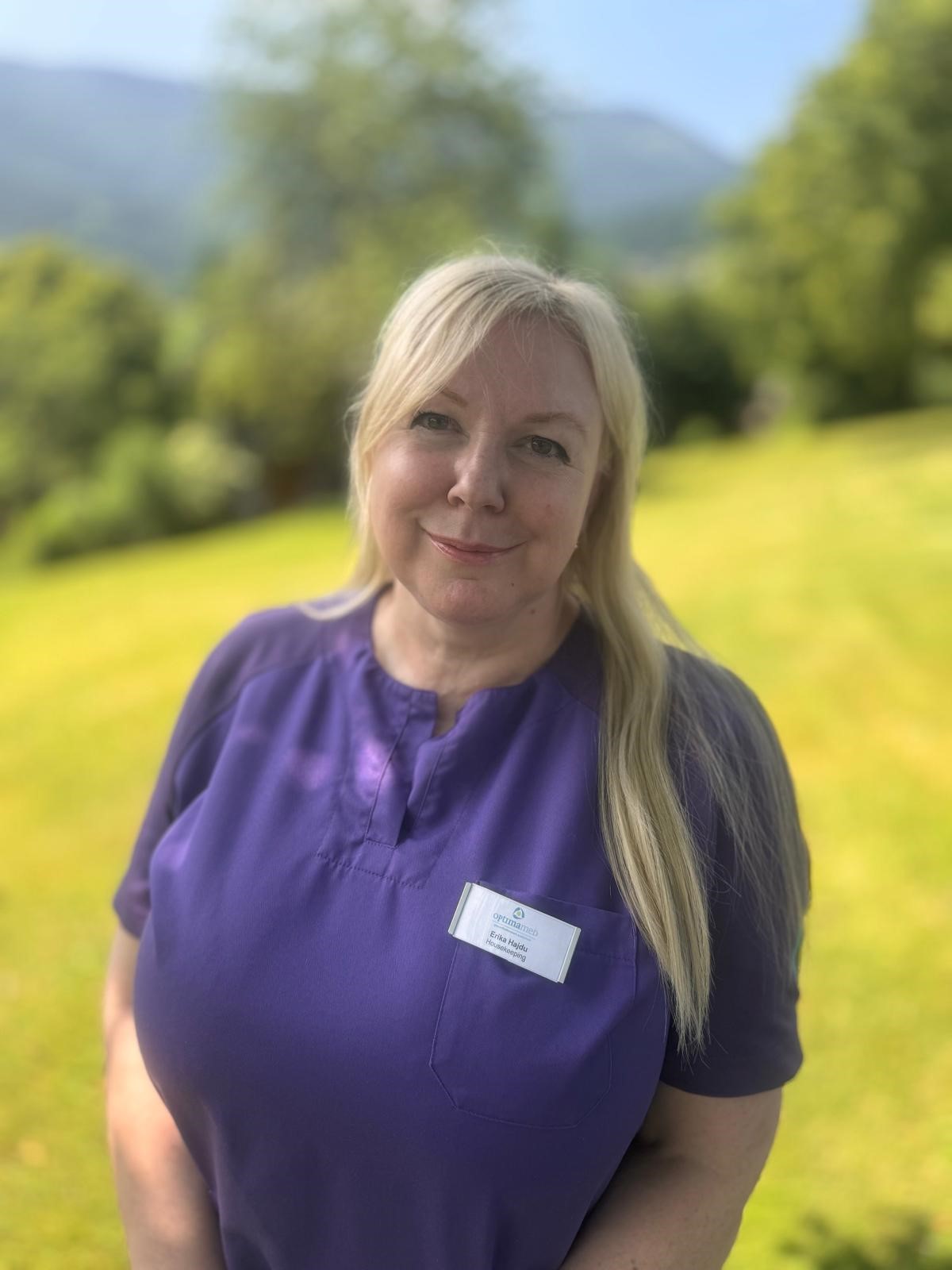 Erika Hajdu, Reinigungsleitung